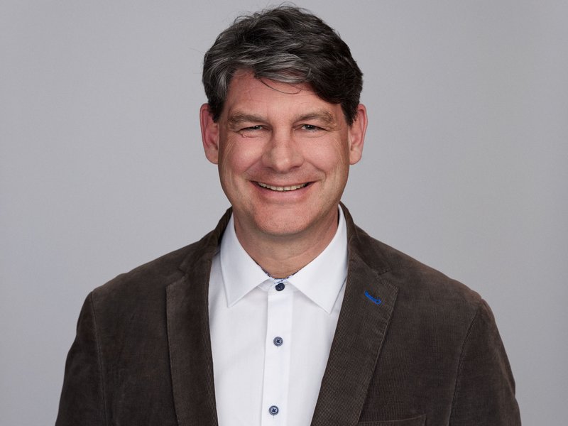 Portrait Stefan Haertl Das Bild zeigt Dipl.-Ing. Stefan Haertl - einen der Geschäftsführer der Schönere Zukunft
